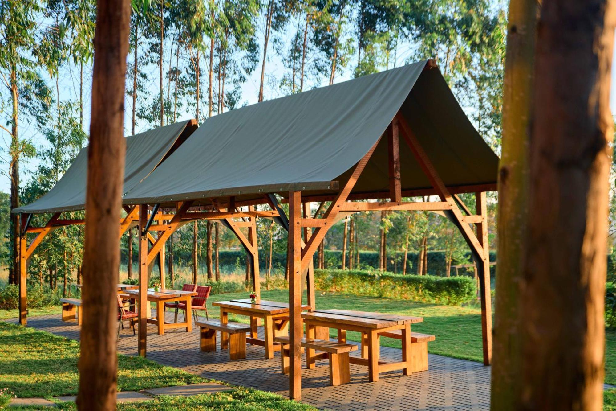 Shamba Lodge Cabin B Аруша Екстериор снимка